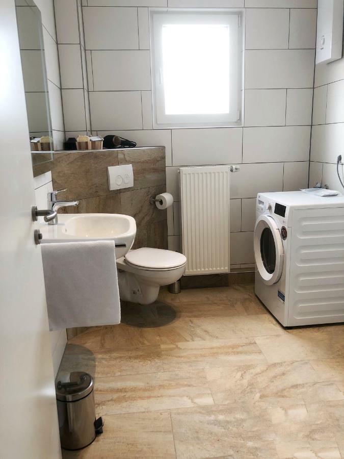 Апартаменты Hugo18 Boardinghouse Кандель Экстерьер фото